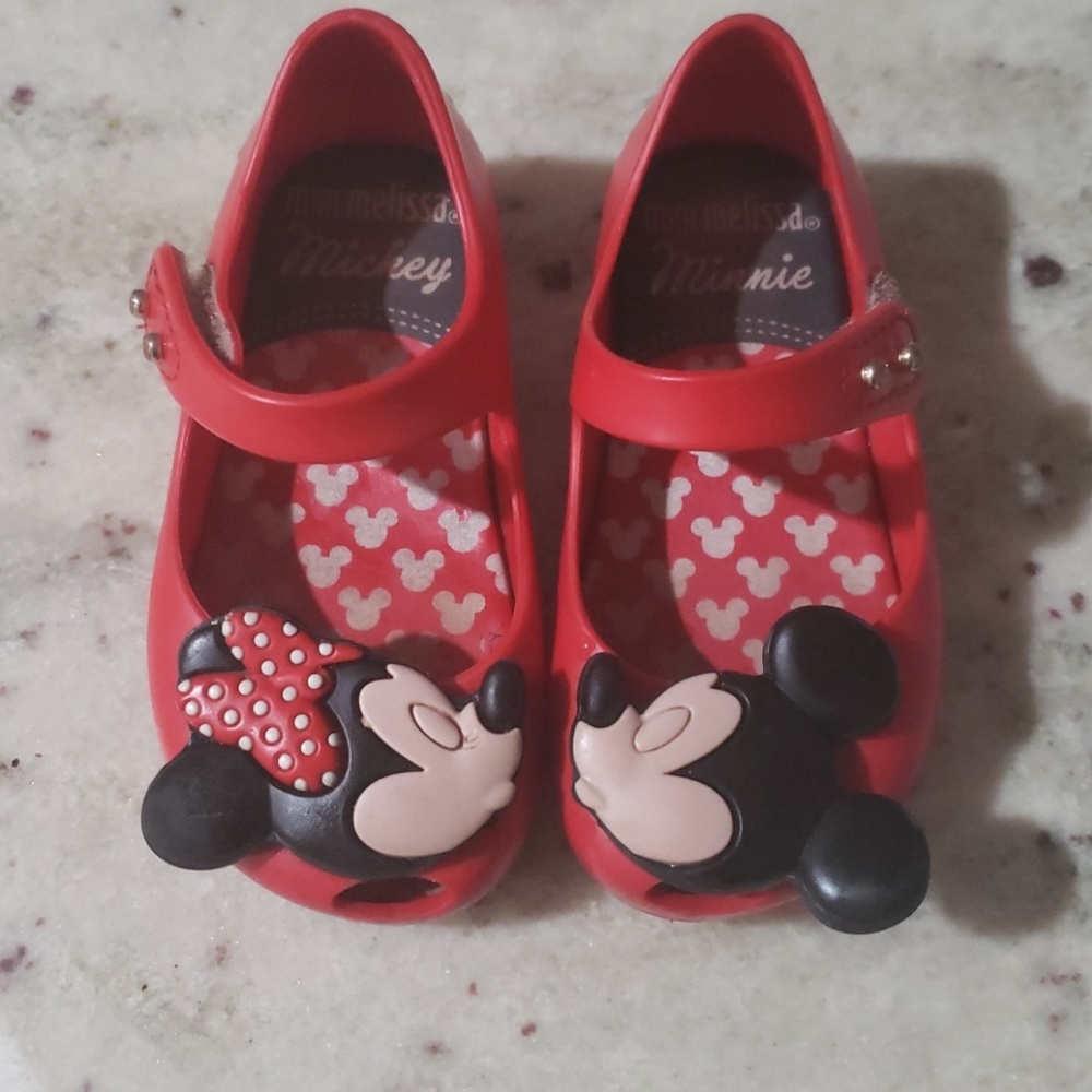 Mini Melissa shoes, size 6